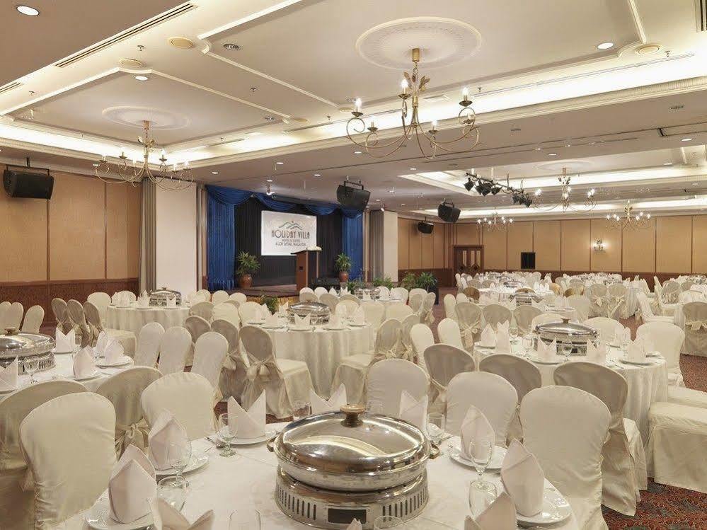 Holiday Villa City Center Άλορ Σταρ Εστιατόριο φωτογραφία